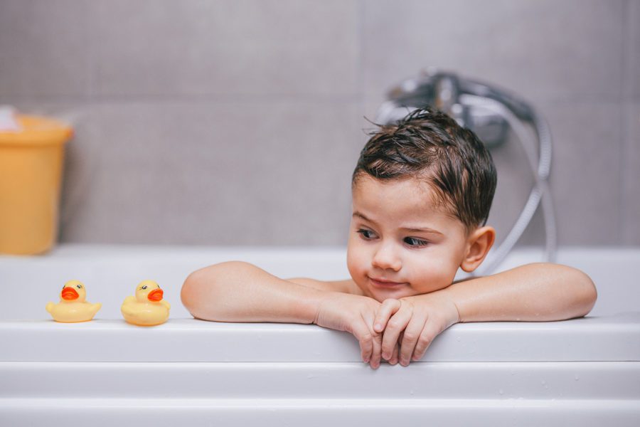 boy-in-the-bathtub